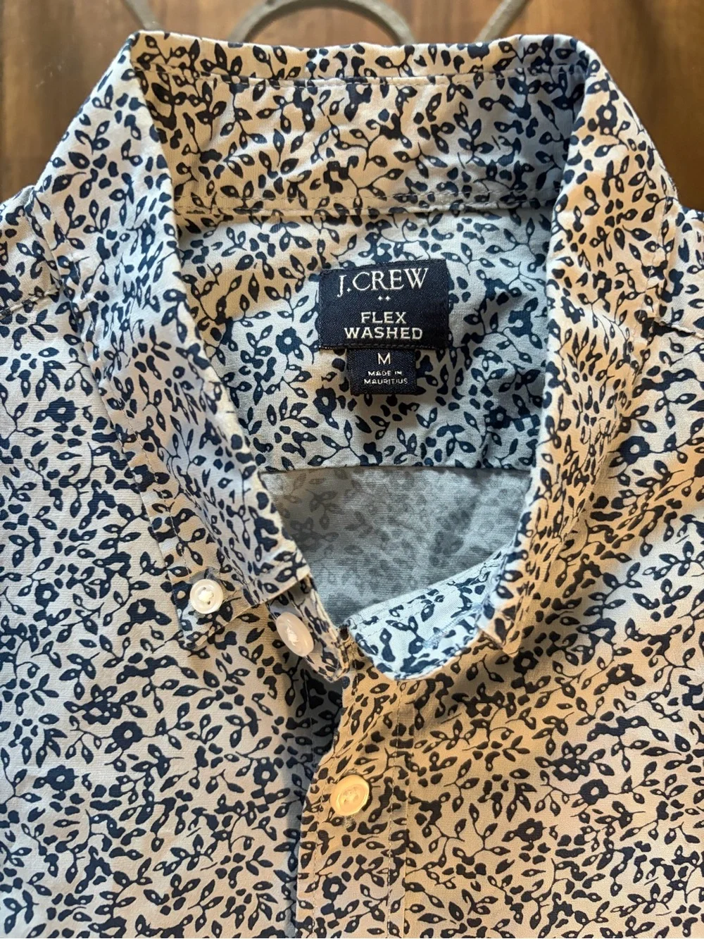 JCrew Men’s M Blue Floral Short-Sleeve Button-Down Shirt